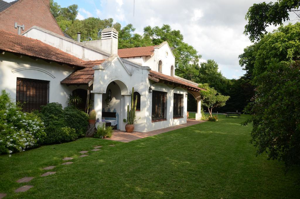 Susana Just Boutique Hotel Vicente Lopez Exterior photo
