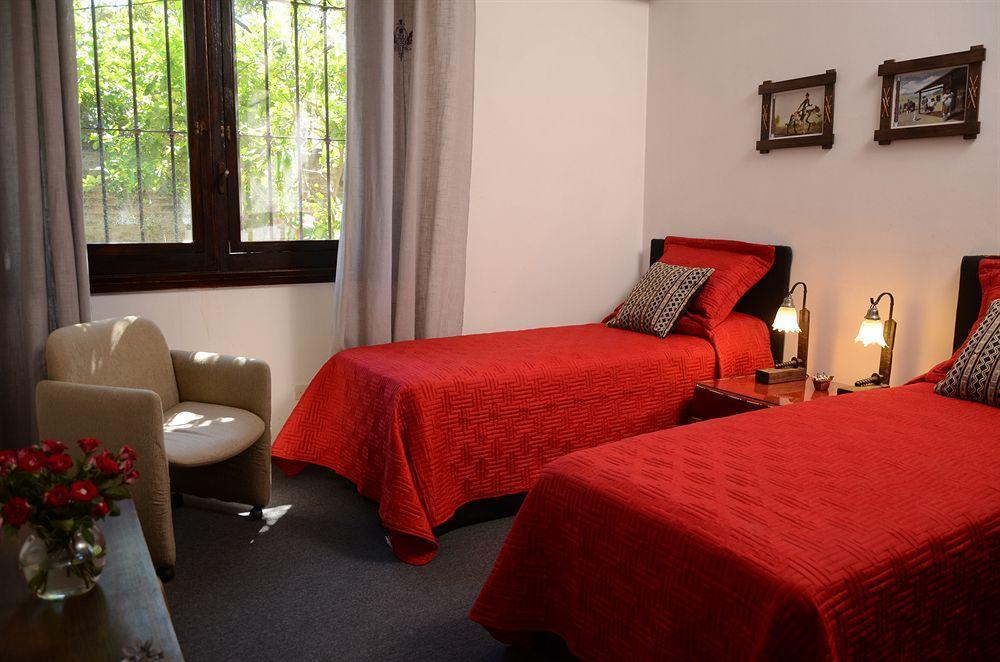 Susana Just Boutique Hotel Vicente Lopez Exterior photo